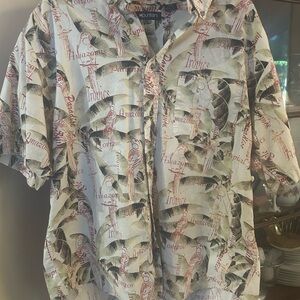 Puritian Size L casual button down with pocket